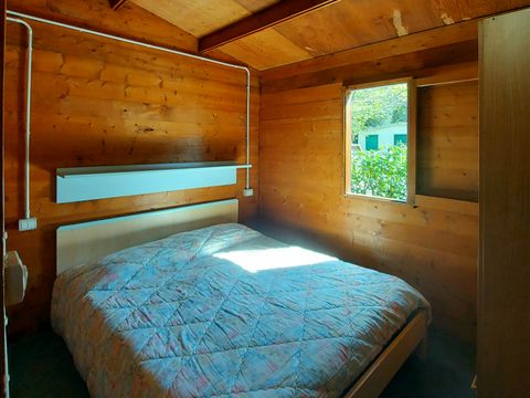 BUNGALOW 4 personnes - Bois