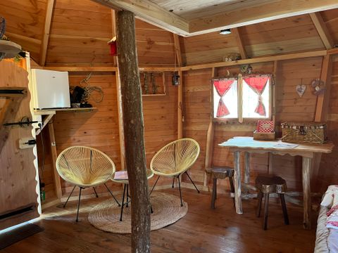 Hébergement 4 personnes - Cabane aux Fées (16 m²)