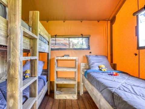 Hébergement 5 personnes - Tente Safari Lodge (40 m² - 2 ch.)