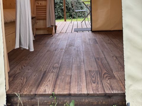 Hébergement 4 personnes - Cabane du campeur (10 m² - 1 ch.)