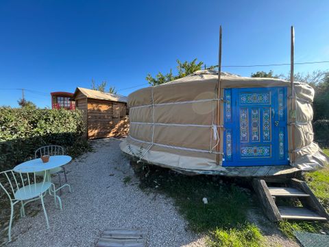 Hébergement 4 personnes - Yourte confort (28 m² )