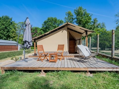 Tente en toile et en bois 2 personnes - Tente insolite - 9 m²