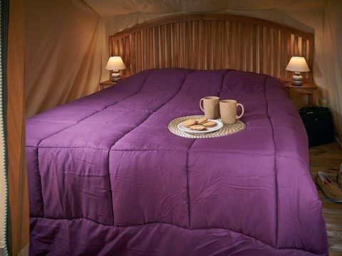 Tente en toile et en bois 2 personnes - Tente insolite - 9 m²
