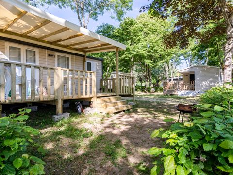 MOBILHOME 6 personnes - Tribu - 2 chambres - 27 m² - grande terrasse