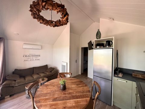 CHALET 5 personnes - Lodge 2 chambres et Spa - Rustique
