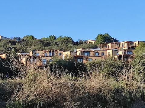 Camping Les Lodges du Lagon - Camping Gard - Image N°2