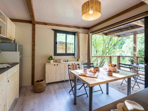 HÉBERGEMENT INSOLITE 5 personnes - Hékipia 2ch