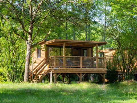 HÉBERGEMENT INSOLITE 5 personnes - Hékipia 2ch