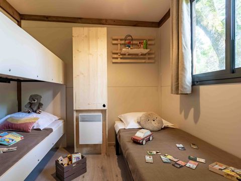 HÉBERGEMENT INSOLITE 5 personnes - Hékipia 2ch