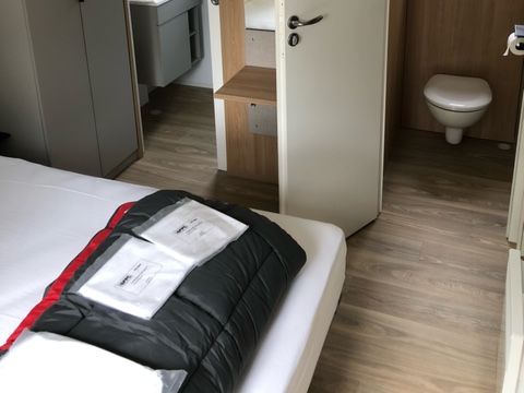 MOBILHOME 4 personnes - MH 2 CH 2 SDB PREMIUM 4/6 pers 1/6 pers