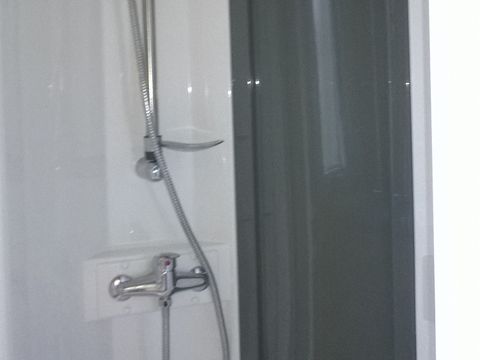 CHALET 4 personnes - CHALET 2 CH CONFORT 5 pers 1/5 pers