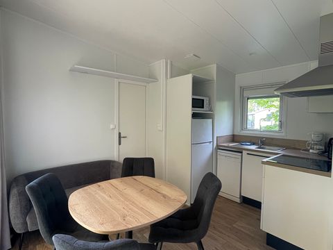 MOBILHOME 4 personnes - MH 2 CH 2 SDB PREMIUM 4 pers 1/4 pers