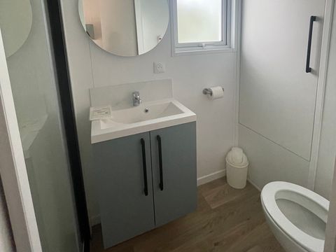 MOBILHOME 4 personnes - MH 2 CH 2 SDB PREMIUM 4 pers 1/4 pers