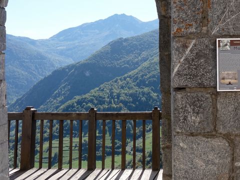 Village des Bons-Hommes au Pré Cathare - Camping Ariège - Image N°33
