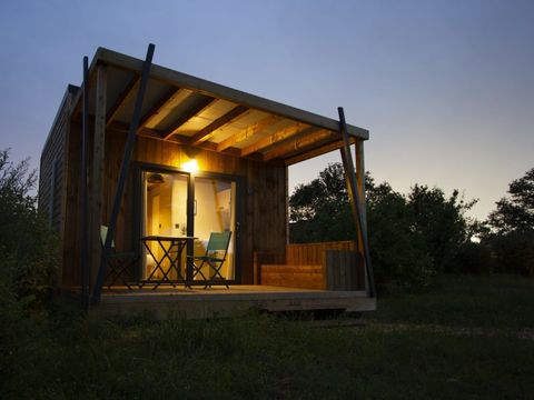 CHALET 4 personnes - CHALETS ZONE CENTRE