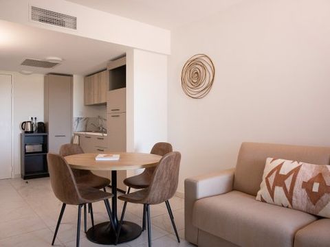 APPARTEMENT 4 personnes - Appartement 4 personnes - 1 chambre - balcon - Vue golf (24P)