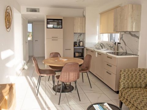 APPARTEMENT 4 personnes - Appartement 4 personnes - 1 chambre + 1 coin nuit - Balcon - vue montagne (24T)