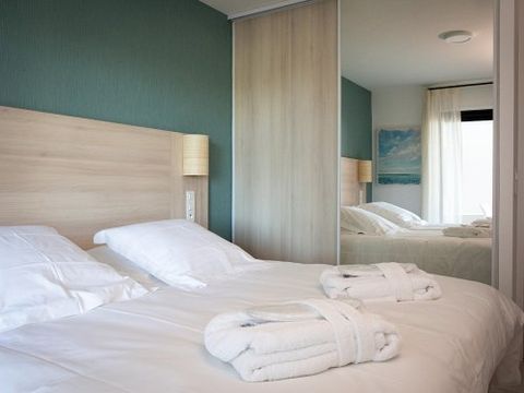 APPARTEMENT 4 personnes - Appartement 4 personnes - 2 chambres - Balcon - Vue montagne et golf (34E)