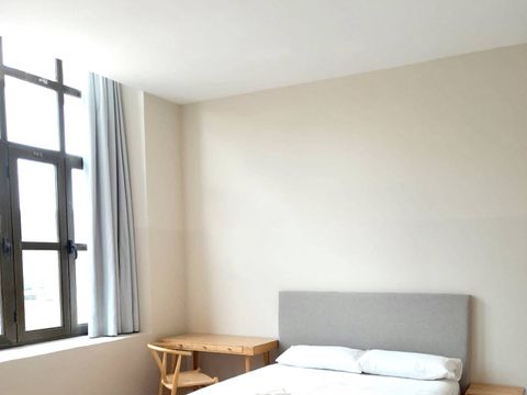 CHAMBRE 2 personnes - 2 personnes avec une salle de bain