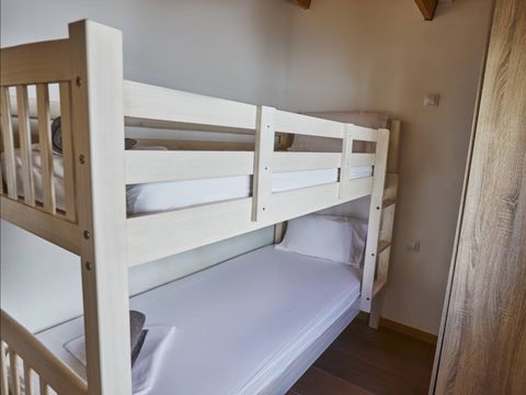 Bungalow 4 personnes - ACUA