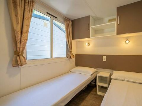 BUNGALOW 6 personnes - Mobil-home | Comfort | 3 Ch. | 4/6 Pers. | Terrasse simple | Clim.