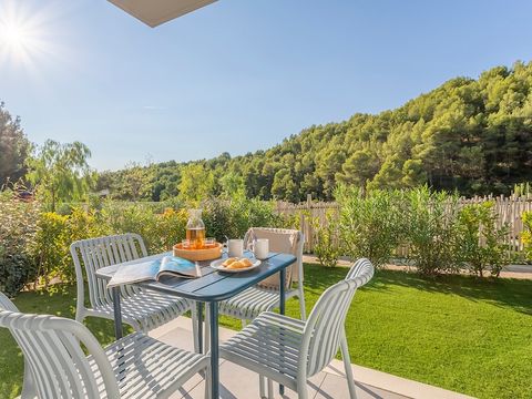 STUDIO 4 personnes - Studio - 1 zone de couchage - Terrasse ou balcon