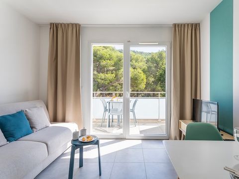 STUDIO 4 personnes - Studio - 1 zone de couchage - Terrasse ou balcon