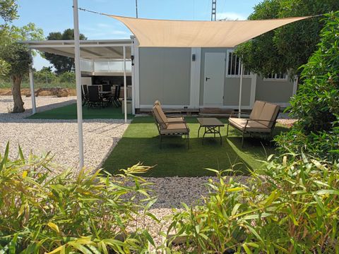 CHALET 4 personnes - 4 personnes gris