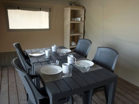 TENTE TOILE ET BOIS 6 personnes - Safari (avec toilette)