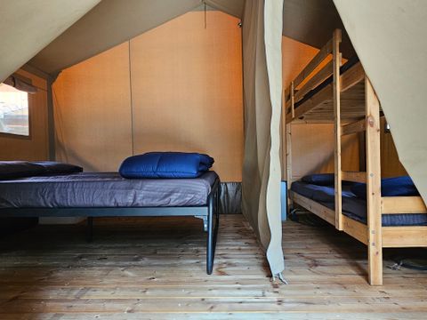 TENTE TOILE ET BOIS 4 personnes - Camping Luna del Monte - Tente Safari 4 personnes
