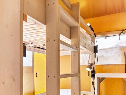 TENTE TOILE ET BOIS 5 personnes - La cambrousse