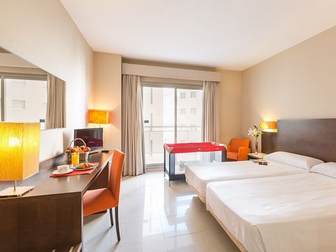 CHAMBRE 2 personnes - BALCON - PETIT-DÉJEUNER INCLUS