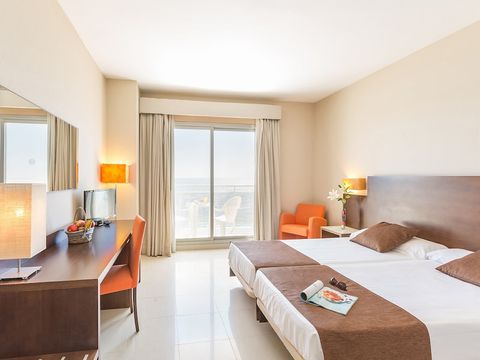 CHAMBRE 2 personnes - BALCON - VUE MER - PETIT-DÉJEUNER INCLUS