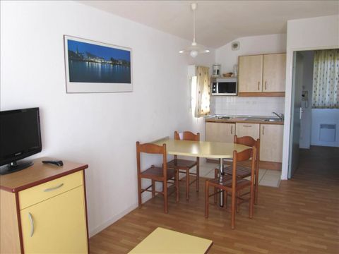 APPARTEMENT 4 personnes - 2 pièces 4 personnes (31 m² environ)