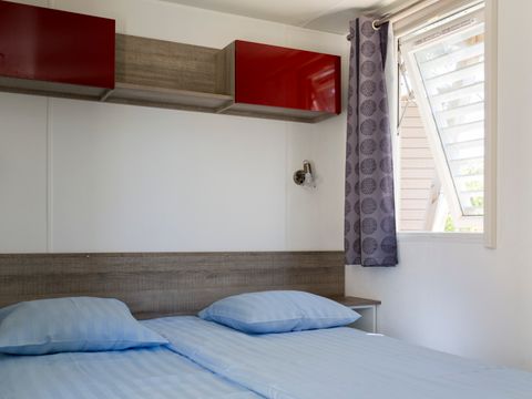 MOBILHOME 4 personnes - St. Tropez MOBILHOME 4 personnes - St. Tropez