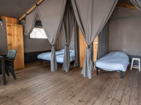 TENTE TOILE ET BOIS 4 personnes - Les Issambres TENTE TOILE ET BOIS 4 personnes - Les Issambres