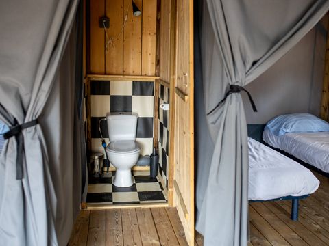 TENTE TOILE ET BOIS 4 personnes - Les Issambres TENTE TOILE ET BOIS 4 personnes - Les Issambres