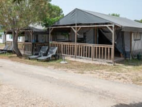 TENTE TOILE ET BOIS 4 personnes - Les Issambres TENTE TOILE ET BOIS 4 personnes - Les Issambres