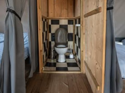 TENTE TOILE ET BOIS 4 personnes - Les Issambres TENTE TOILE ET BOIS 4 personnes - Les Issambres