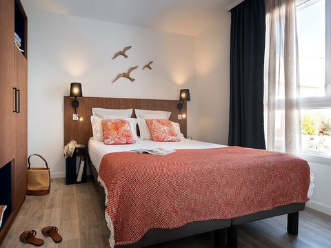 VILLA 6 personnes - 3 chambres - duplex - piscine individuelle