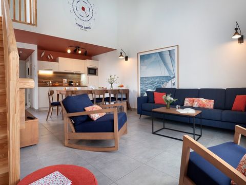 VILLA 8 personnes - 4 chambres - duplex - piscine individuelle