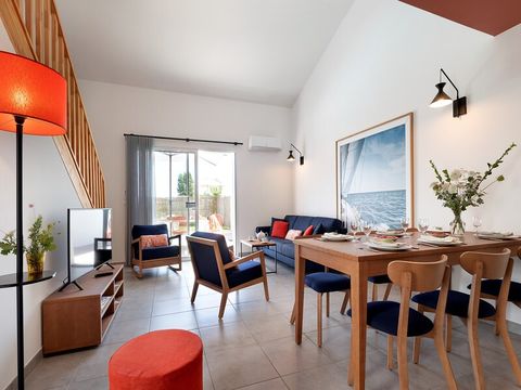 VILLA 6 personnes - 3 chambres - duplex - piscine individuelle