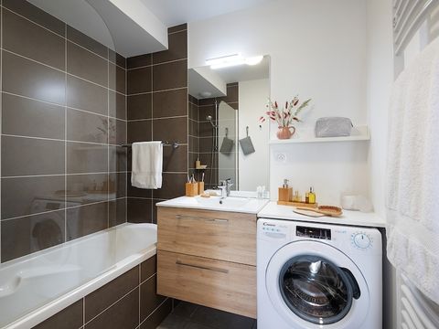 VILLA 8 personnes - 4 chambres - duplex - piscine individuelle