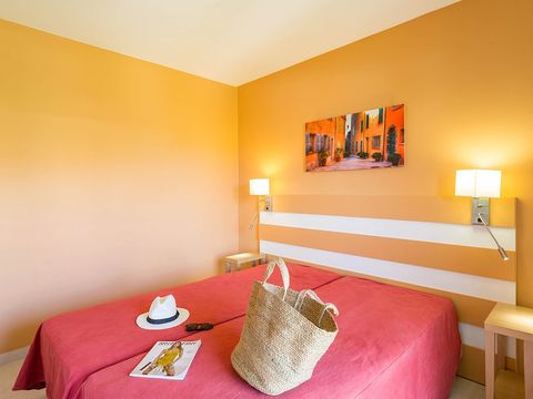 Appartement 6 personnes - 1 chambre + 1 coin nuit - Balcon