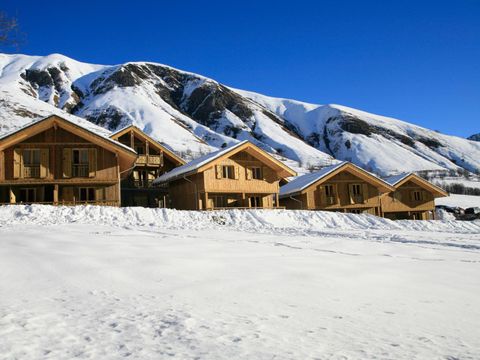 Les Chalets de l'Arvan II - Camping Savoie - Image N°7