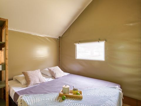 TENTE TOILE ET BOIS 5 personnes - LODGE 5p 2ch ***