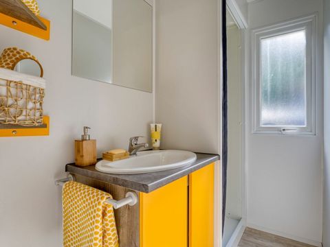 MOBILHOME 6 personnes - Cottage Epicéa 6p 3ch ***