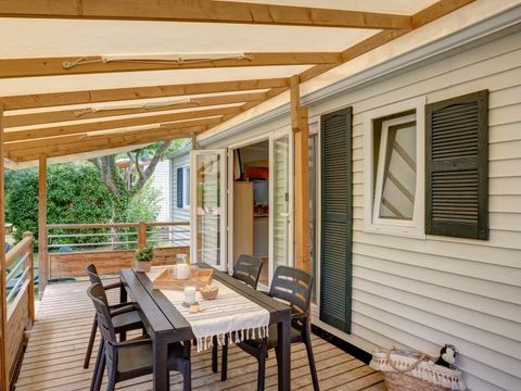 MOBILHOME 6 personnes - COTTAGE 6p 3ch ***