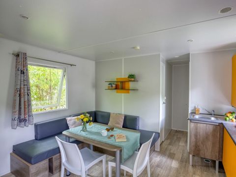 MOBILHOME 5 personnes - COTTAGE 5p 2ch ***
