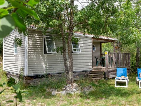 MOBILHOME 4 personnes - COTTAGE 4p 2ch ***